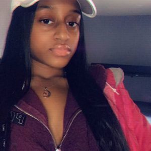 Meet your Posher, Jamesha